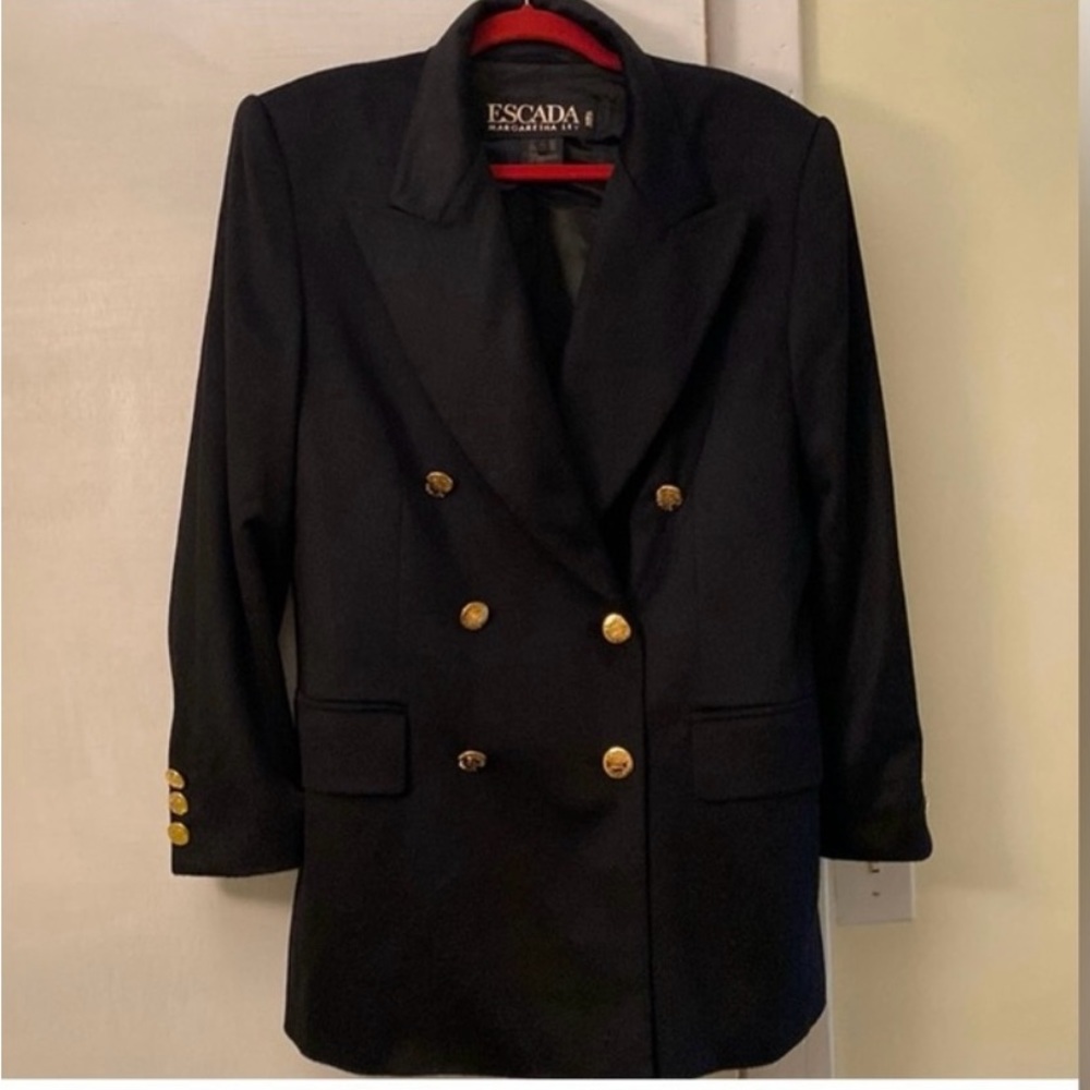 ESCADA New wool Angora black Luxuriously made gold logo button jaket